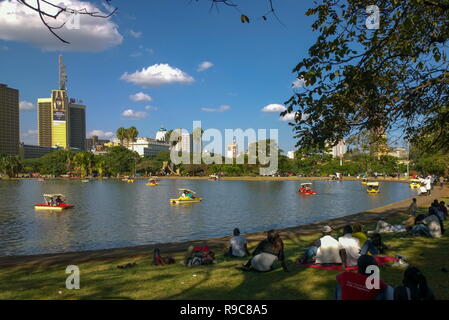 Vu de la ville de Nairobi, Kenya Uhuru Park Banque D'Images