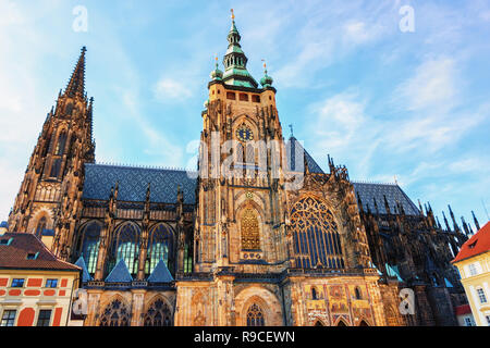 St Cathédrale Saint-Guy au Château de Prague, l'architecture gothique Banque D'Images