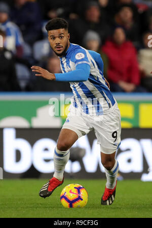 Huddersfield Town's Elias Kachunga pendant le premier match de championnat à la John Smith's Stadium, Huddersfield. Banque D'Images