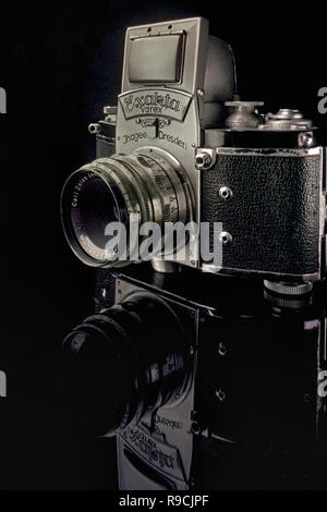 1989-PREMIÈRE POUR REFLEX 35mm film est né en 1936, le Kine Exakta-mumbai maharashtra Inde Asie Banque D'Images