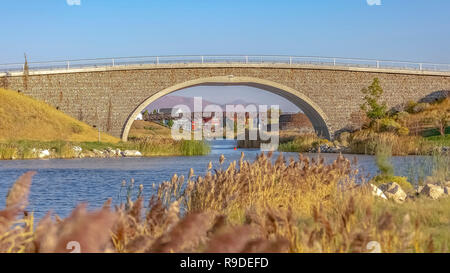 Deux ponts sur le lac à l'aube, Utah Oquirrh Banque D'Images