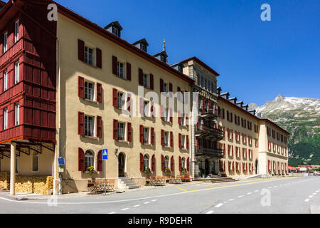 Hôtel vintage traditionnel suisse Galcier du rhône sur la route du col de la Furka. Gletsch, Valais, Suisse, juillet 2018 Banque D'Images