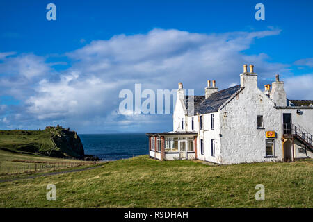 DUNTULM, ILE de SKYE / SCOTLAND - 14 octobre 2018 : l'hôtel est en fait un endroit perdu. Banque D'Images