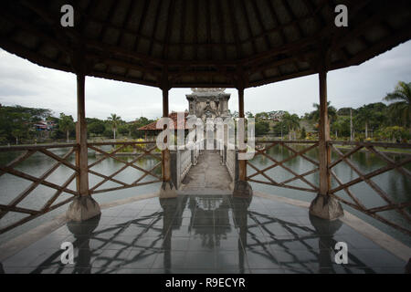 Ujung Water Palace vue sur l'île de Bali, Indonésie Banque D'Images