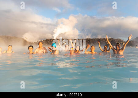 Le groupe chinois de touristes visitent l'Islande, la Suède et la Norvège Banque D'Images