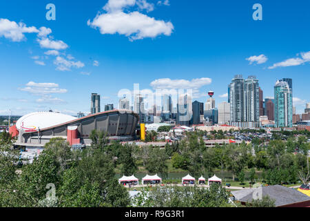 CALGARY, CANADA - LE 6 JUILLET 2018 : d'horizon de la ville de Calgary, Alberta, Canada Banque D'Images