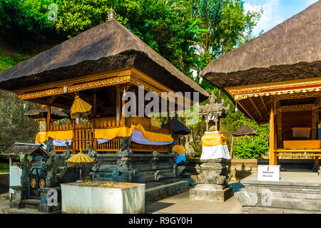 Ancien temple balinais Goa Gajah, la grotte de l'éléphant à Bali en Indonésie, l'Unesco Banque D'Images