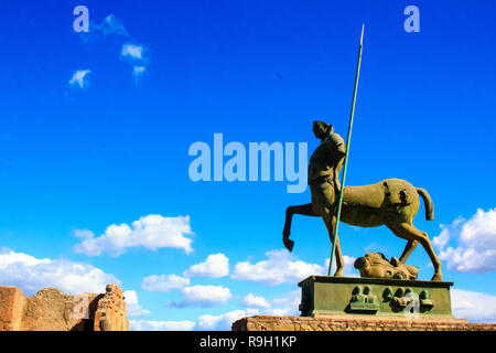 Statue de Centaur au Forum de Pompéi Banque D'Images