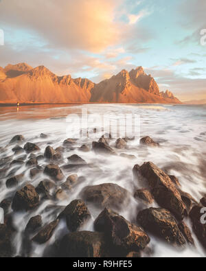 Stokksnes Vestrahorn beach Islande matin Banque D'Images