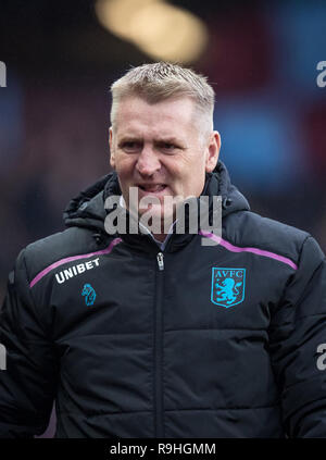 Aston Villa manager Dean Smith au cours de la Sky Bet Championship match entre Aston Villa et de Leeds United à Villa Park, Birmingham, Angleterre le 23 déc. Banque D'Images