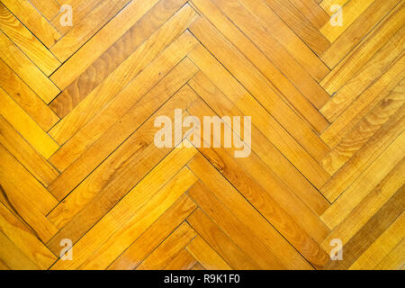 Vue du dessus de l'étage avec parquet à chevrons en bois massif de chêne Banque D'Images