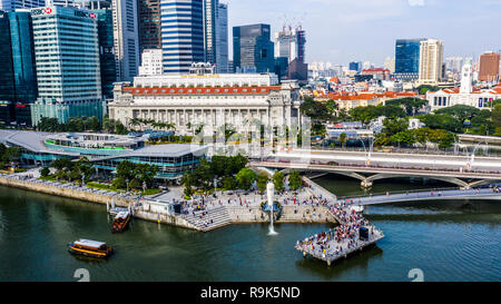 Merlion, Fullerton Hotel, Marina Bay waterfront Singapour Banque D'Images