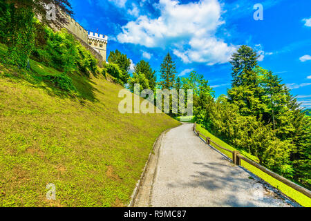 Vue panoramique à proximité du parc pittoresque château Trakoscan Zagorje, dans la région de Croatie. Banque D'Images