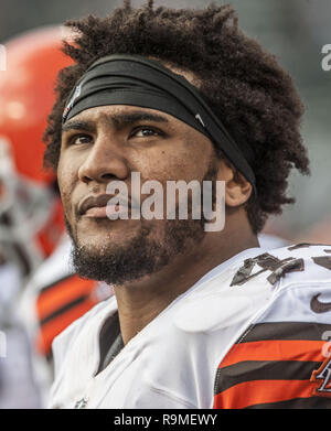 Oakland, Californie, USA. 2 Décembre, 2012. Coffre fort Cleveland Browns T.J. Ward (43) le dimanche à O.co Coliseum à Oakland, CA. Le Browns défait les Raiders 20-17. Crédit : Al Golub/ZUMA/Alamy Fil Live News Banque D'Images