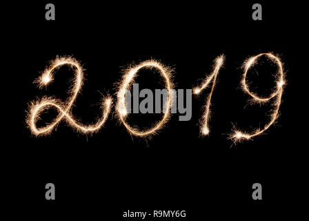 Bonne Année 2019 inscription cierges sur un fond noir. Banque D'Images