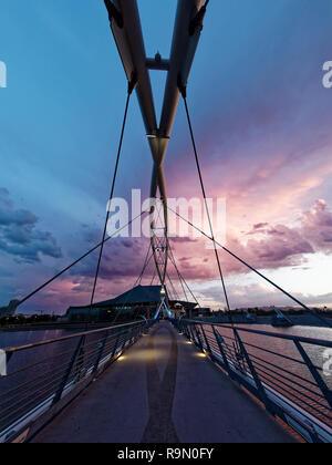 Tempe Town Lake au crépuscule Banque D'Images