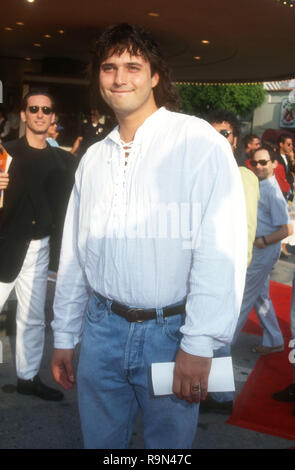 WESTWOOD, CA - le 13 juin : Robert Rodriguez assiste à Columbia Pictures' 'Last Action Hero' le 13 juin 1993 au Mann Village Theater à Westwood, en Californie. Photo de Barry King/Alamy Stock Photo Banque D'Images