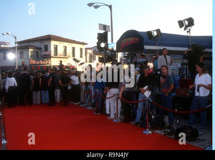 WESTWOOD, CA - le 13 juin : une vue générale de l'atmosphère à Columbia Pictures' 'Last Action Hero' le 13 juin 1993 au Mann Village Theater à Westwood, en Californie. Photo de Barry King/Alamy Stock Photo Banque D'Images