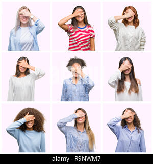Collage de jeunes femmes sur fond rose isolé sourire et rire avec la main sur le visage pour les yeux pour une surprise. Concept aveugle. Banque D'Images