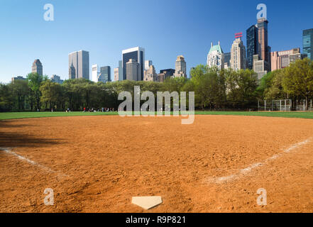 Heckscher 1995 Ballfields est un softball dans Central Park, NYC, USA Banque D'Images