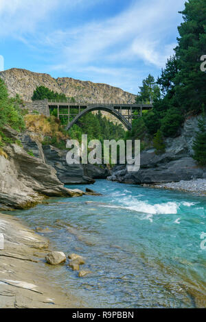 Edith Cavell, pont au-dessus de la rivière Shotover, arthurs point, Queenstown, otago, alpes du sud, Nouvelle-Zélande Banque D'Images