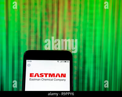 Eastman Chemical Company logo vu affichée sur smart phone Banque D'Images