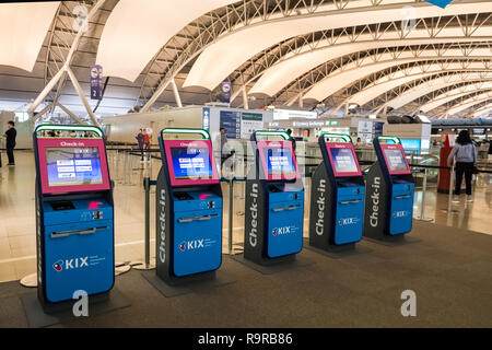 Osaka, Japon - 31 août 2018 : l'intérieur de l'Aéroport International d'Osaka Banque D'Images