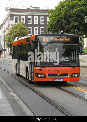 Bus public à Bergen, Norvège Banque D'Images