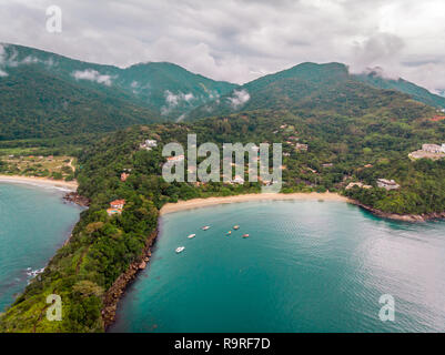 L'heure d'été à la ville d'Ubatuba, état de São Paulo, Brésil Banque D'Images