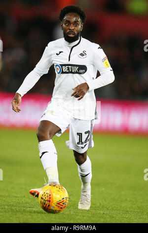 Swansea, Royaume-Uni. Dec 26, 2018. Nathan Dyer de Swansea City en action.EFL Skybet match de championnat, Swansea City v Aston Villa au Liberty Stadium de Swansea, Pays de Galles du Sud le lendemain, mercredi 26 décembre 2018. Cette image ne peut être utilisé qu'à des fins rédactionnelles. Usage éditorial uniquement, licence requise pour un usage commercial. Aucune utilisation de pari, de jeux ou d'un seul club/ligue/dvd publications. Photos par Andrew Andrew/Verger Verger la photographie de sport/Alamy live news Crédit : Andrew Orchard la photographie de sport/Alamy Live News Banque D'Images