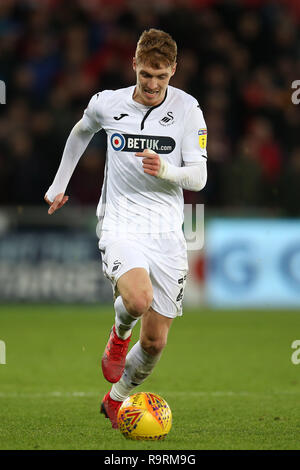 Swansea, Royaume-Uni. Dec 26, 2018. Jay Fulton de Swansea City en action.EFL Skybet match de championnat, Swansea City v Aston Villa au Liberty Stadium de Swansea, Pays de Galles du Sud le lendemain, mercredi 26 décembre 2018. Cette image ne peut être utilisé qu'à des fins rédactionnelles. Usage éditorial uniquement, licence requise pour un usage commercial. Aucune utilisation de pari, de jeux ou d'un seul club/ligue/dvd publications. Photos par Andrew Andrew/Verger Verger la photographie de sport/Alamy live news Crédit : Andrew Orchard la photographie de sport/Alamy Live News Banque D'Images