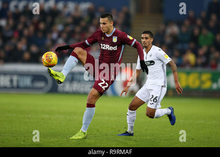 Swansea, Royaume-Uni. Dec 26, 2018. Anwar El Ghazi de Aston Villa en action. Match de championnat Skybet EFL, Swansea City v Aston Villa au Liberty Stadium de Swansea, Pays de Galles du Sud le lendemain, mercredi 26 décembre 2018. Cette image ne peut être utilisé qu'à des fins rédactionnelles. Usage éditorial uniquement, licence requise pour un usage commercial. Aucune utilisation de pari, de jeux ou d'un seul club/ligue/dvd publications. Photos par Andrew Andrew/Verger Verger la photographie de sport/Alamy live news Crédit : Andrew Orchard la photographie de sport/Alamy Live News Banque D'Images