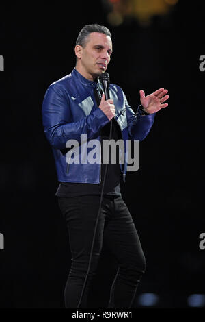 Sunrise FL, USA. Dec 27, 2018. Sebastian Maniscalco effectue pendant le séjour à la tour de la faim BB&T Center le 27 décembre 2018 à Sunrise, en Floride. Credit : Mpi04/media/Alamy Punch Live News Banque D'Images