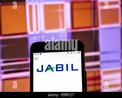18 décembre 2018 - Kiev, Ukraine - Jabil logo de l'entreprise vu affichée sur un téléphone intelligent. (Crédit Image : © Igor Golovniov/SOPA des images à l'aide de Zuma sur le fil) Banque D'Images