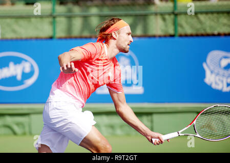 Pune, Inde. 29 décembre 2018. Ruben Bemelmans de Belgique à l'action dans le premier tour de la qualification des célibataires compétition à Tata ouvrir le tournoi de tennis ATP de Maharashtra à Pune, en Inde. Credit : Karunesh Johri/Alamy Live News Banque D'Images