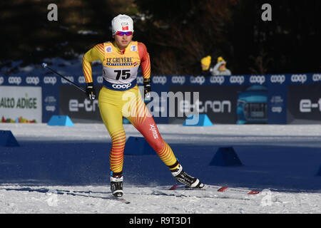 Toblach, Tyrol du Sud, Italie. Dec 29, 2018. FIS Coupe du Monde de Ski de fond, Dinigeer Yilamujiang ; Sprint Femmes (CHN) en action : Action Crédit Plus Sport/Alamy Live News Banque D'Images