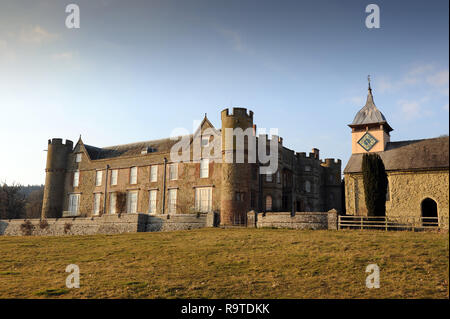 Croft Castle dans le Herefordshire Angleterre Uk vu d'un sentier Banque D'Images