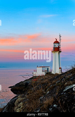 Sheringham Point Lighthouse, Shirley, l'île de Vancouver, Colombie-Britannique, Canada Banque D'Images