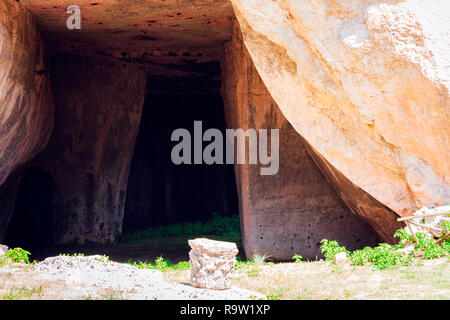 Grotte calcaire Grotta dei Cordari - Syracuse, Sicile, Italie Banque D'Images