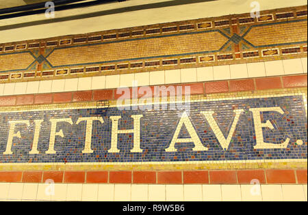 L'avenue Fifth Ave mosaïque métro new york city manhattan Banque D'Images