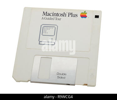Installing software on a 1990s Apple Macintosh LC