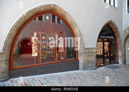 SANKT MORITZ, Suisse - le 16 août 2018 : magasin de luxe Dolce Gabbana dans une journée ensoleillée à Sankt Moritz, Suisse Banque D'Images