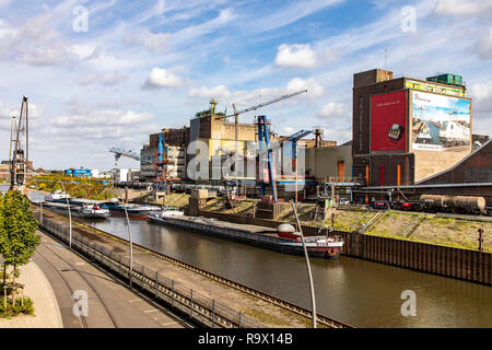 Le port intérieur de Neuss, docks, 1 appartient à Neuss-Dusseldorf HŠfen GmbH & Co. KG, Rheinhafen, Allemagne Banque D'Images