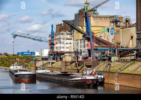 Le port intérieur de Neuss, docks, 1 appartient à Neuss-Dusseldorf HŠfen GmbH & Co. KG, Rheinhafen, Allemagne Banque D'Images