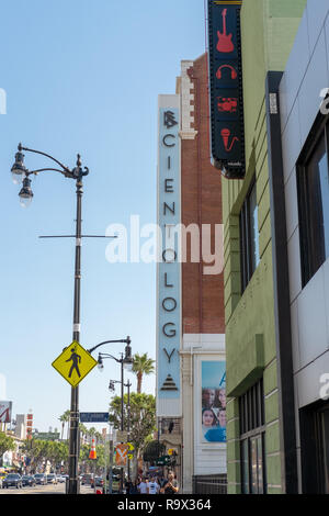 Panneau du bâtiment de l'église de Scientologie sur Hollywood Boulevard, Los Angeles, USA Banque D'Images