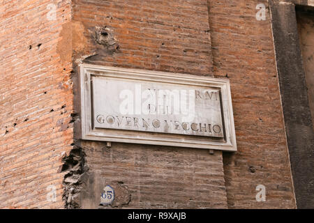 Via del Governo Vecchio Street Sign in Rome City, Italie Banque D'Images