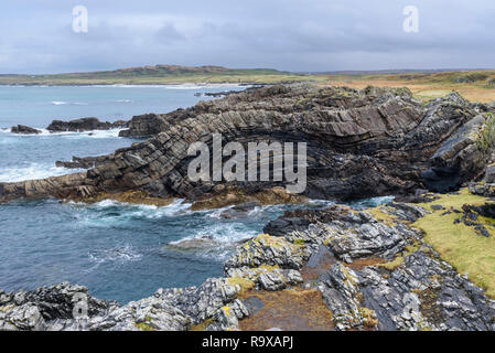 Côte rocheuse de la baie de Saligo, Rhinns d'Islay, Hébrides intérieures, ARGYLL & BUTE, Ecosse Banque D'Images