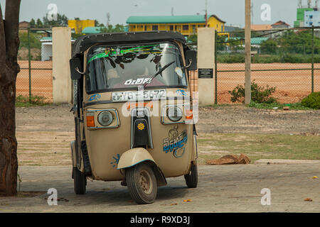 Un Tuktuk taxi moto au Sri Lanka Banque D'Images