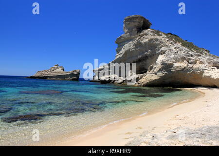 Plage de St Antoine dans la réserve naturelle de Bonifacio, Corse, France Banque D'Images