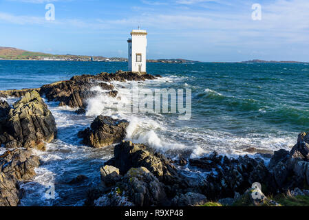 Carraig Fhada phare, près de Port Ellen, Islay, Hébrides intérieures, ARGYLL & BUTE, Ecosse Banque D'Images